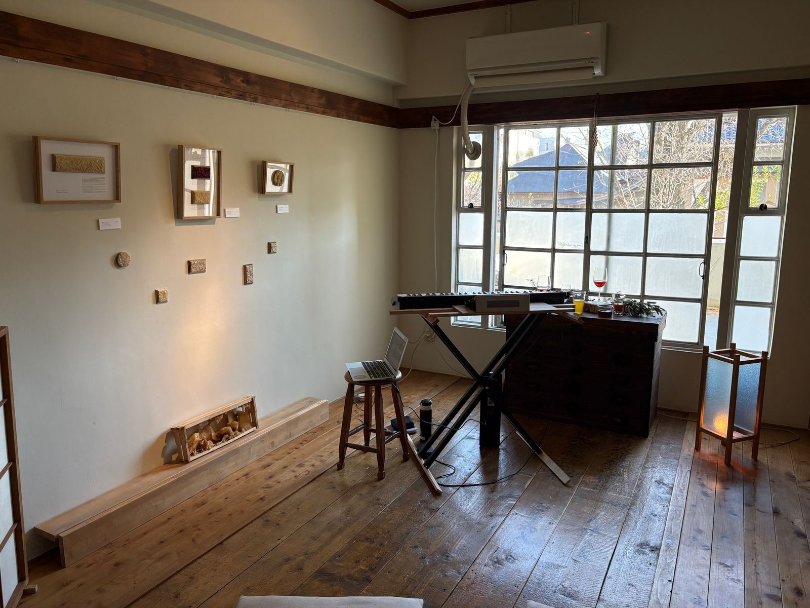 蜜と木が奏でる「引き算のグルーヴ」 宮大工から8代(300年)続く木工