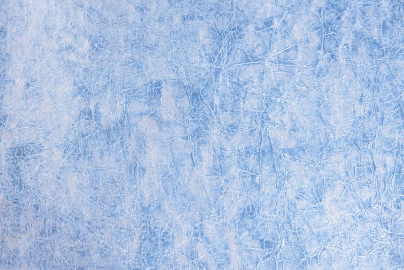MOMI blue pale