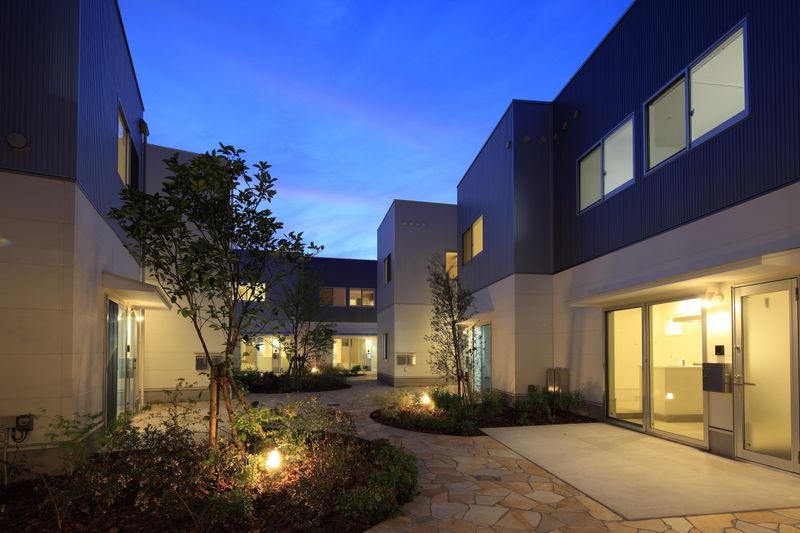 GOTENCHO APARTMENT　〜公園の中に住む〜