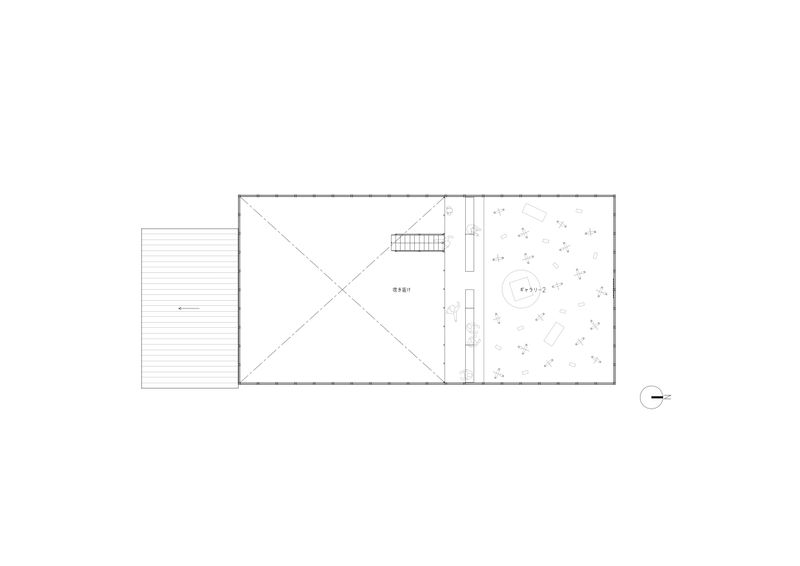 屋根裏レベル 平面図