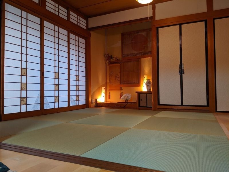 素材が整える、寛ぎの住まい