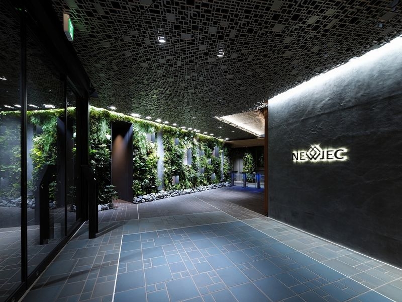 NEWJEC 本社ビル エントランス改修工事