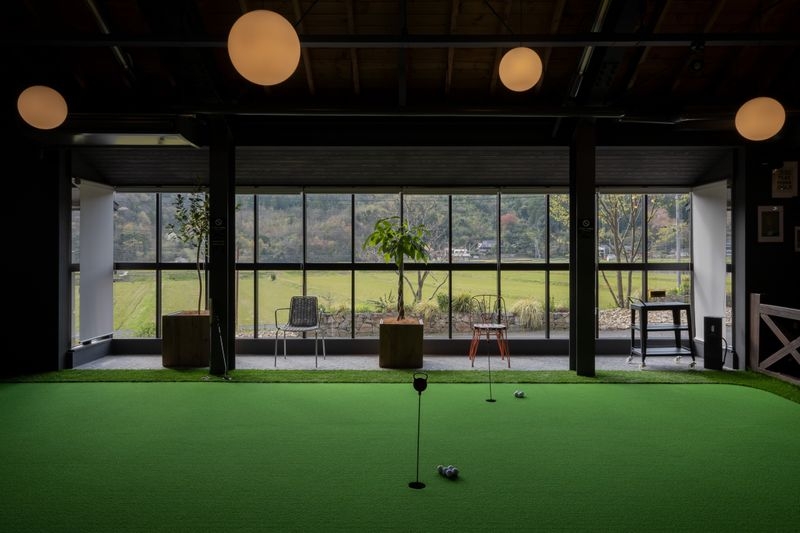 RITMO THE CAFE／店舗空間の再定義