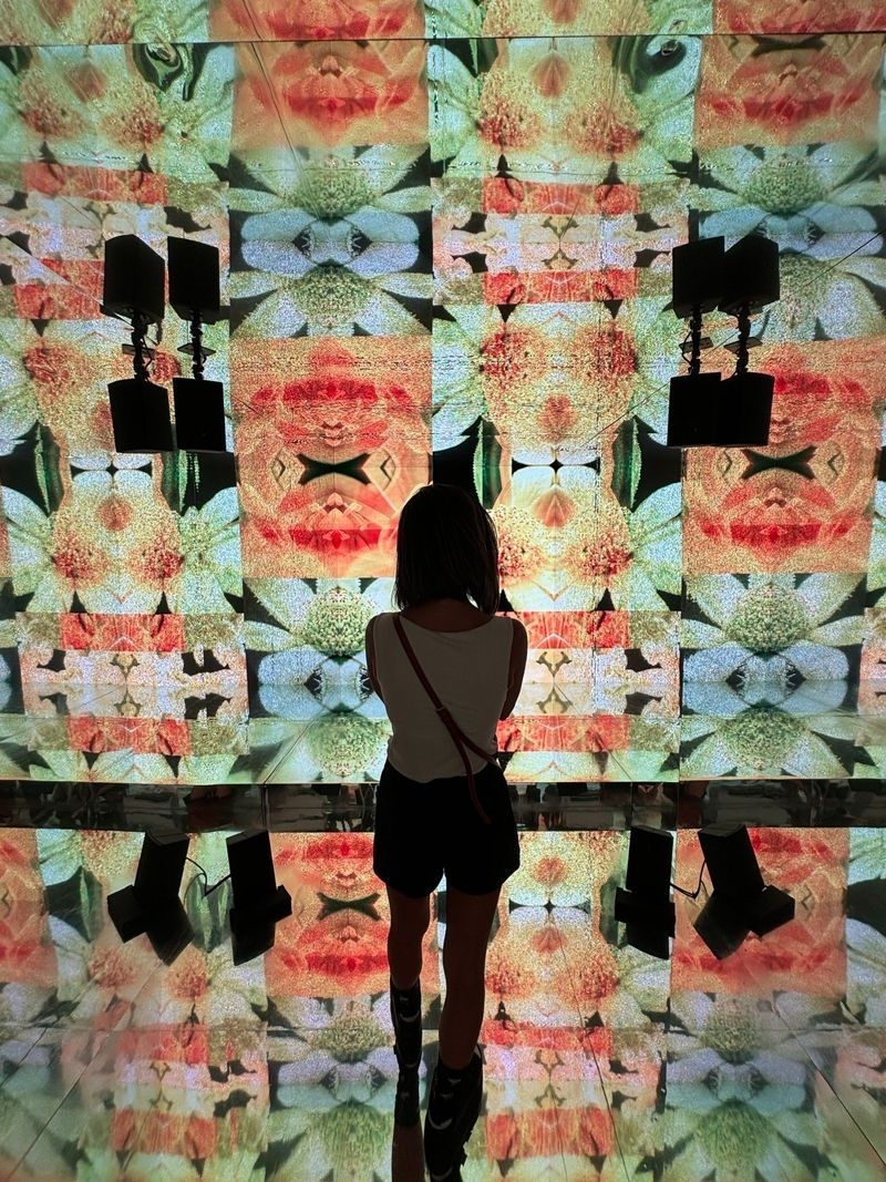 CUBE Immersive Audio-Visual Showcase / 表参道