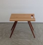 まないす