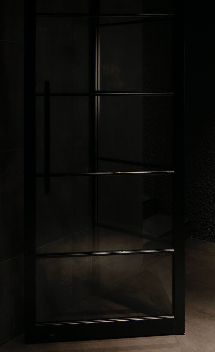 特注建具　スチール焼付仕上 マットブラック
