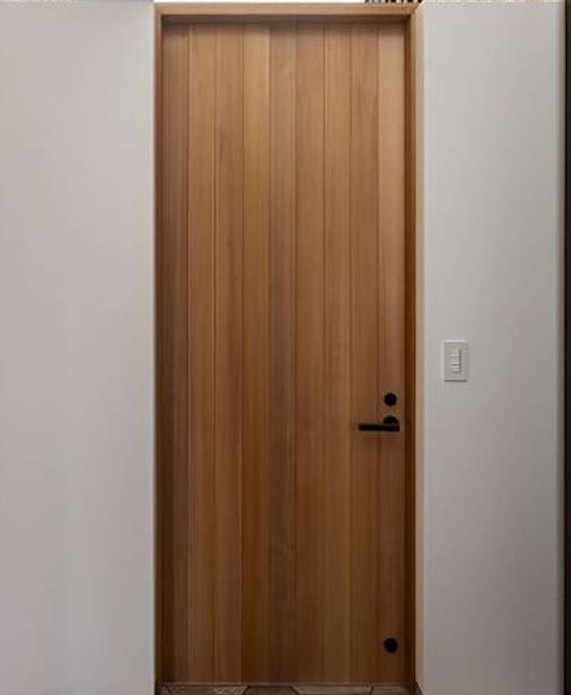 特注玄関建具 米杉 プラネットカラー