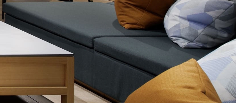 特注ソファ 張地:maharam messenger everglade 458640-087