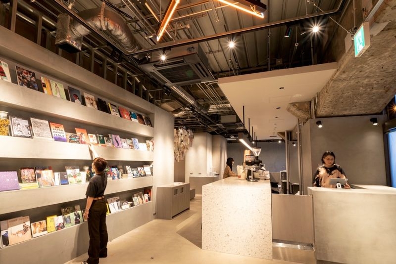 bookandbed