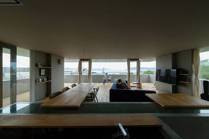 屋島高台の家