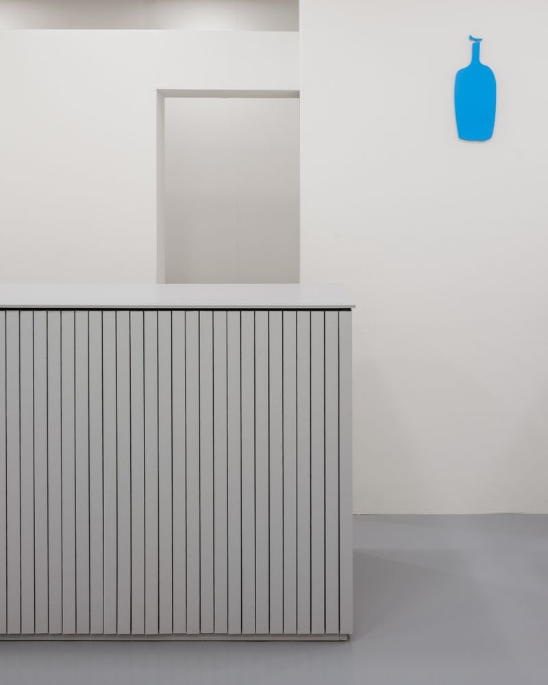 BLUE BOTTLE COFFEE _ POP UP STORE JR HAKATA CITY