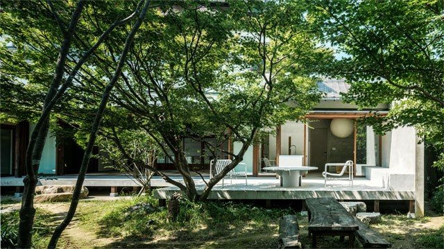 HOUSE 01